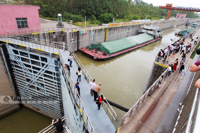 西江船闸调度_船闸 收入(2)