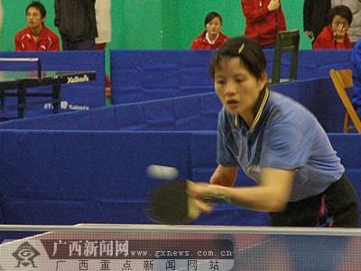 选手闰健仅获得男子tt6-tt10公开级乒乓球银牌,陆春敏获得女子tt6