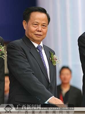 自治区主席陆兵在开幕式上.梁凯昌摄