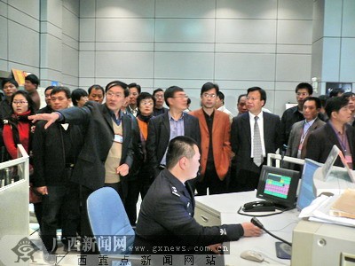 广西市县人防办主任参观南宁人防建设(组图)