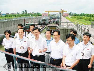 南宁航务管理处执法人员检查项制度落实情况