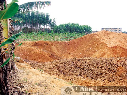 南宁西乡塘区金陵镇偷挖煤矿者与相关部门捉迷藏