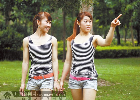 广西姐妹花为舞台而生周立波说她们应上春晚(图