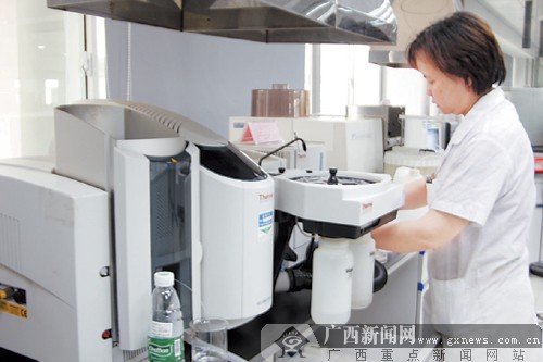 记者实地探访国家食糖及加工食品质量监督检验中心