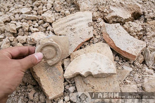 鹿寨发现一古瓦窑遗址 初步推断系宋代或明代产物