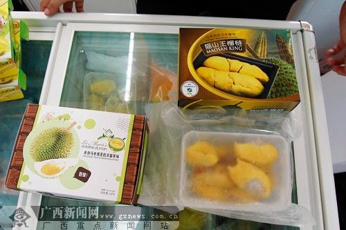 马来西亚馆顶级榴莲飘香 售价不菲依然畅销(图