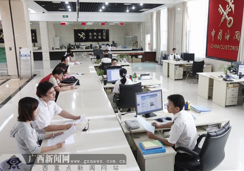 南宁海关主打三专理念服务博览会