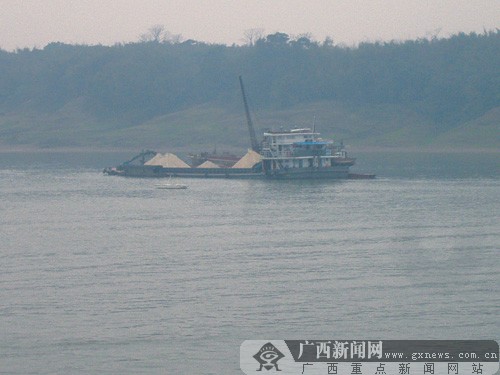 桂平发生船舶相撞事故已造成两人死失踪人数不