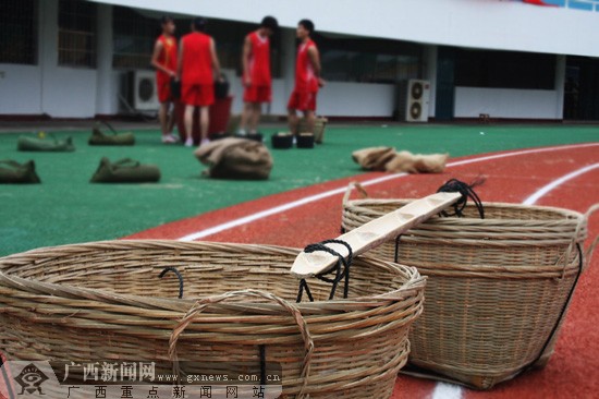 广西第七届农运会拉开帷幕 农活比拼妙趣横生