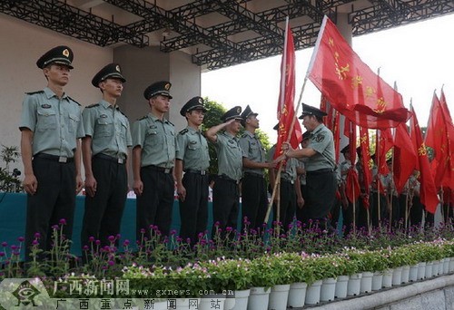 广西大学2012年军训启动 90后大学生接受历练(图)