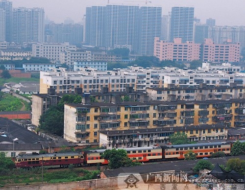 火车深夜鸣笛市民不堪其扰 远离噪音还要等待多久-广西新闻网