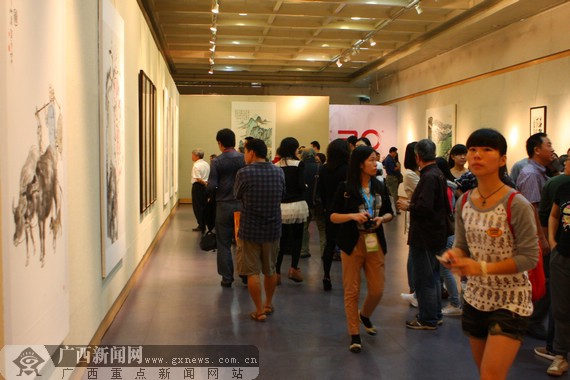 庆祝广西书画院成立30周年 丹青八桂书画展开幕