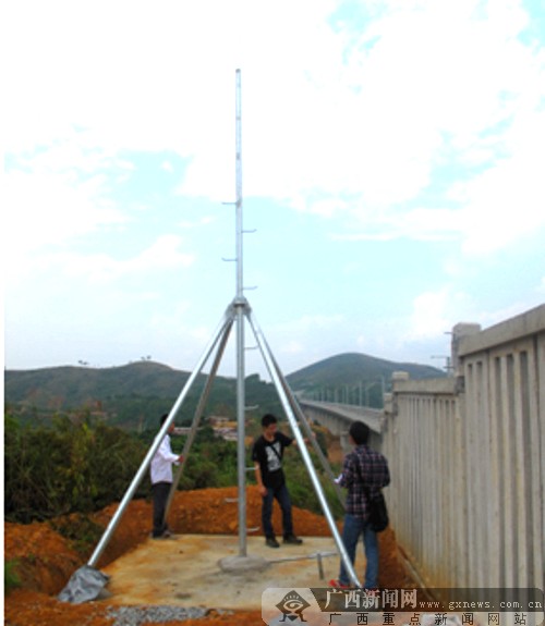 钦州移动全力加快高铁沿线通信网络基站建设