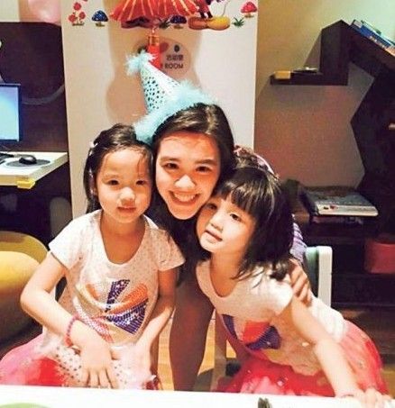 钟丽缇小女获封"萌主" 抢尽妈妈风头的宝贝们(图)-广西新闻网