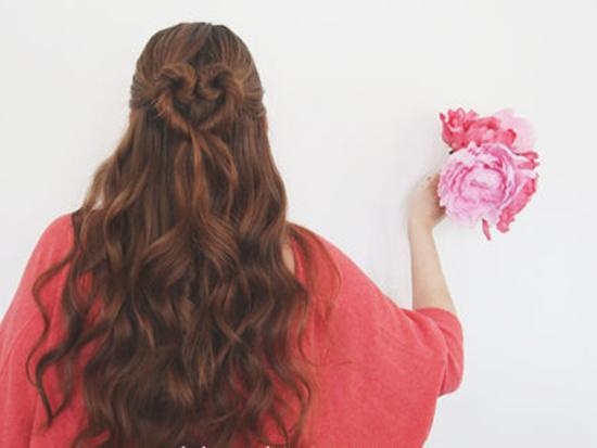 <em>情人节</em>创意爱心<em>发型</em>-广西新闻网