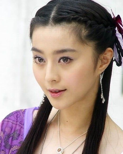 盘点范冰冰<em>古装</em>造型 <em>丫鬟</em>公主女皇演个遍(组图