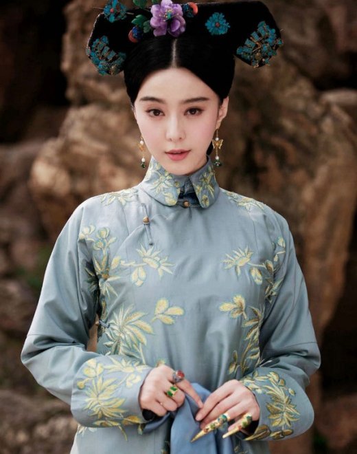 古装女星PK容貌心机:范冰冰倾国倾城秒杀众花