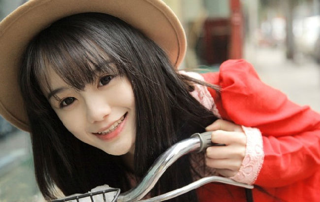 网络红人南笙<em>姑娘</em>被<em>批</em>俗气