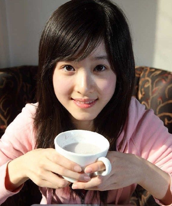 <em>奶茶妹妹哥大</em>生活照曝光