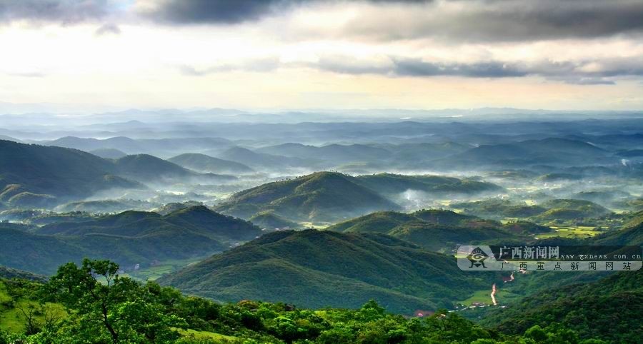 浦北五皇山"南国蓬莱-龙门群岛海上公园七十二泾钦州沙督岛大芦古村