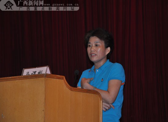 广西区人民医院宣传科科长马谓彬