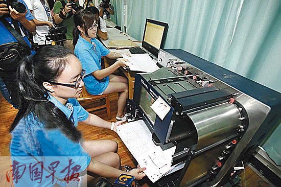 高考考场上应注意哪些细节?评卷老师送应考"锦囊"