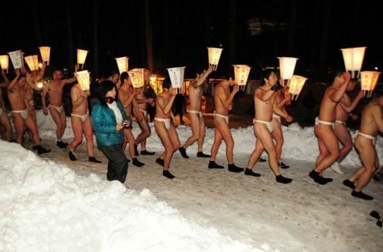 解密日本十大变态节日:<em>父亲</em>节<em>父女</em>须共浴-广西