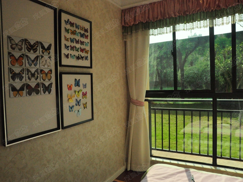 五象0公摊房6字头 天誉花园89㎡1+2房样板间