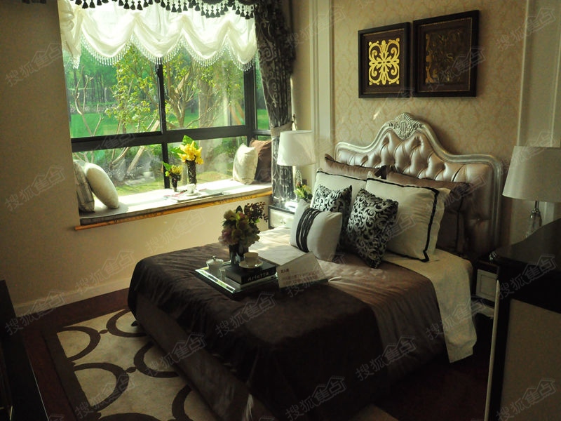 五象0公摊房6字头 天誉花园89㎡1+2房样板间