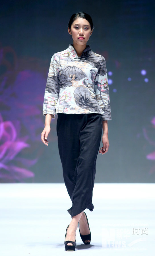 2015青岛国际时装周赵玉隆时装发布
