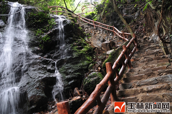 诗情画意的扶新佰仁景区_广西新闻网玉林频道