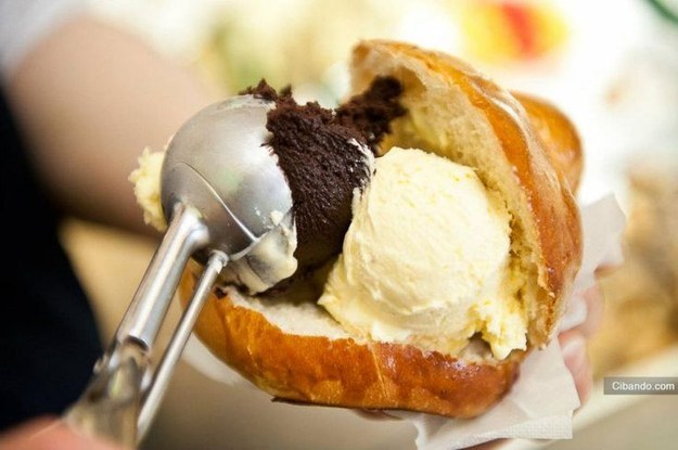 16.奶油面包冰淇淋(brioche with gelato)