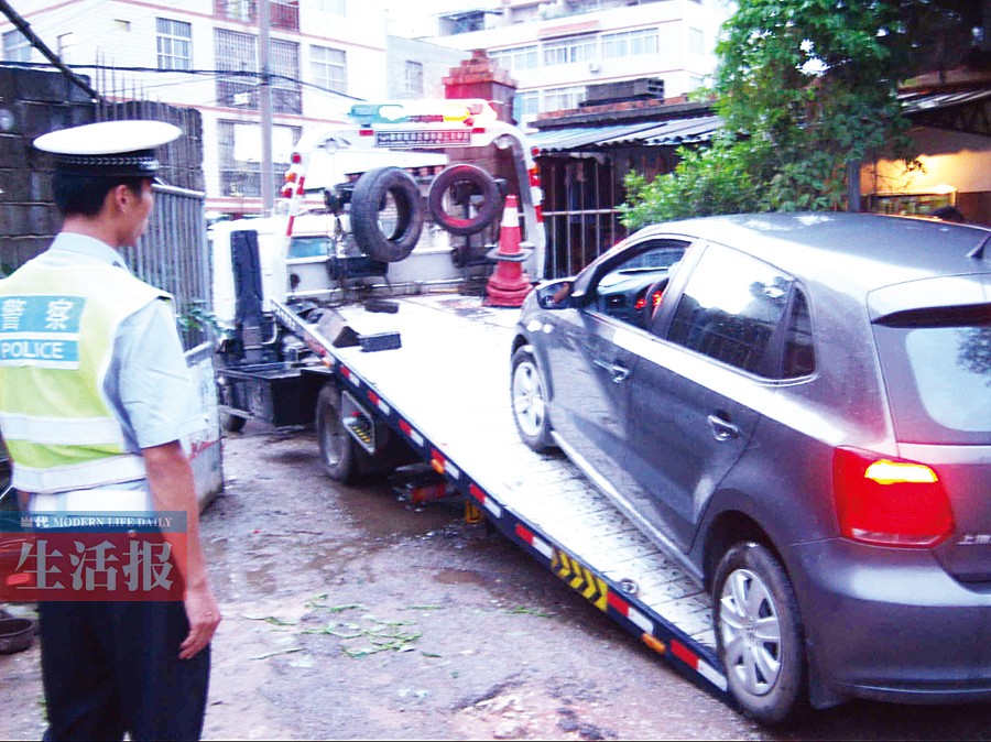 这位醉驾肇事 城管队长 好嚣张!拿钱摆平找人顶