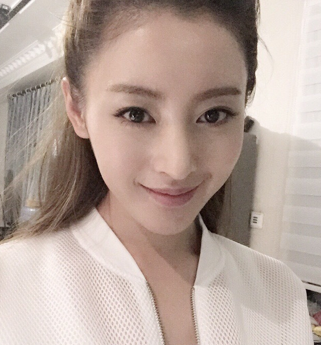 《太子妃升职记》女主张天爱个人资料 私照盘