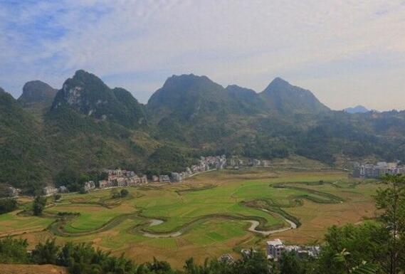 <!--{$pic_title_desc.0.title}-->