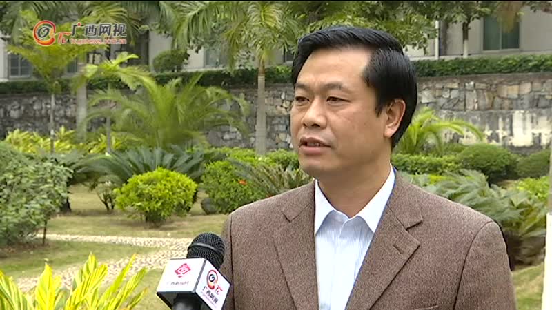 <!--{$pic_title_desc.0.title}-->