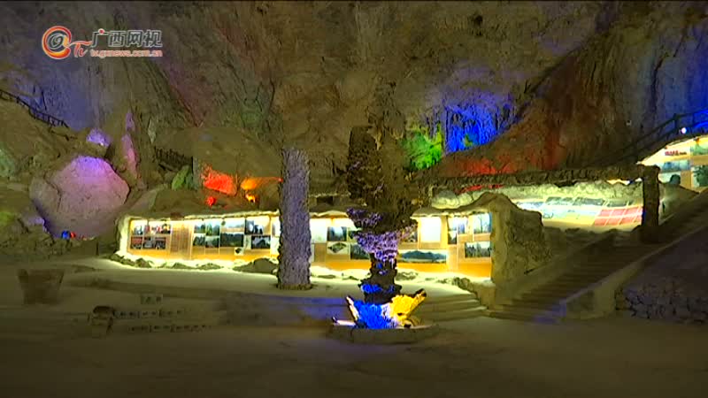 <!--{$pic_title_desc.0.title}-->