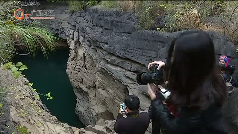 <!--{$pic_title_desc.0.title}-->