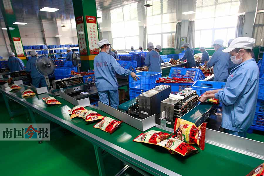 袋装螺蛳粉不能光打价格战 恶意低价倾销将被