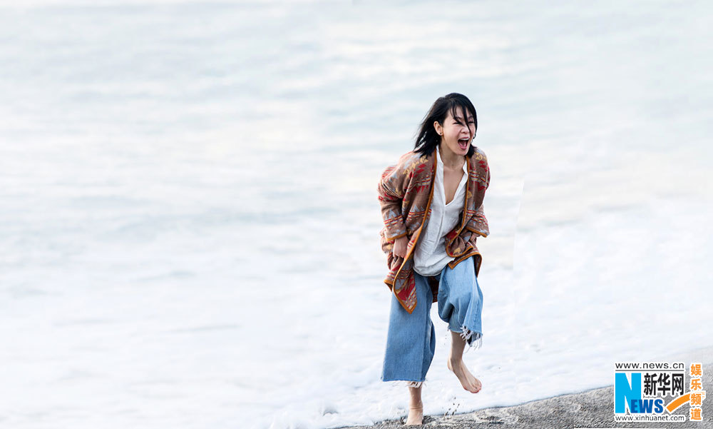 刘若英初春暖心大片活力感十足 体验鲜活日常