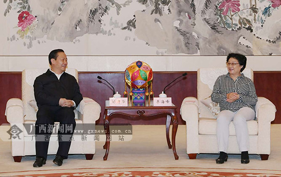 全国政协副主席李海峰率队来桂 开展扶贫监督调研