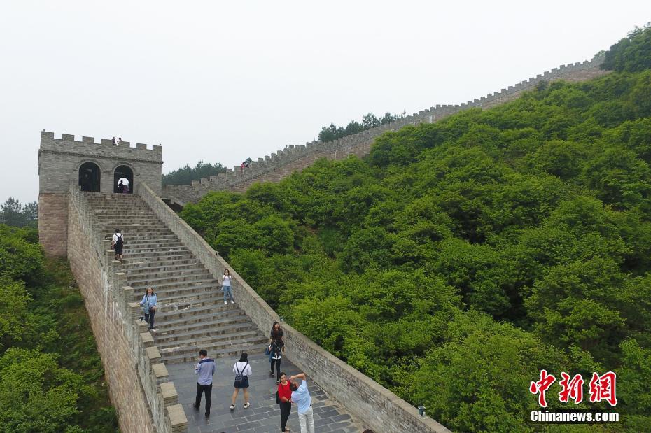 高空航拍南昌 山寨长城 横亘山间如 长龙 (组图