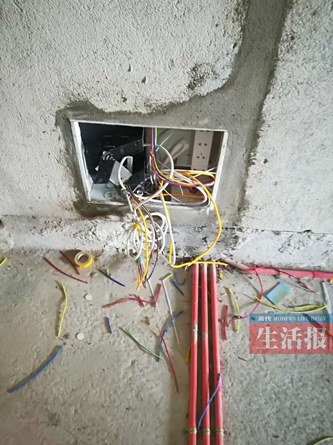 �����ϡ�������ͦ�á���װ������ ��ʵ�кܶ�����