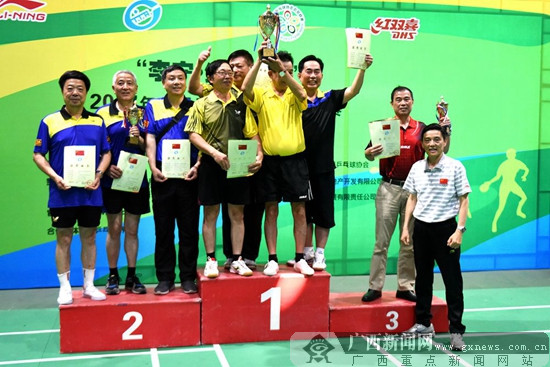 中国乒乓球协会联赛桂林站 广西男、女队双双夺魁