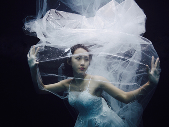 ���壺ʢ����ˮΪ�� ��ˮ�������ʢ����ȷ��ʽ