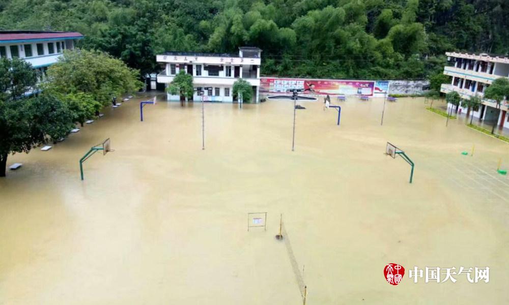 高清组图:隆安今年首次暴雨红色预警:布泉乡受灾重