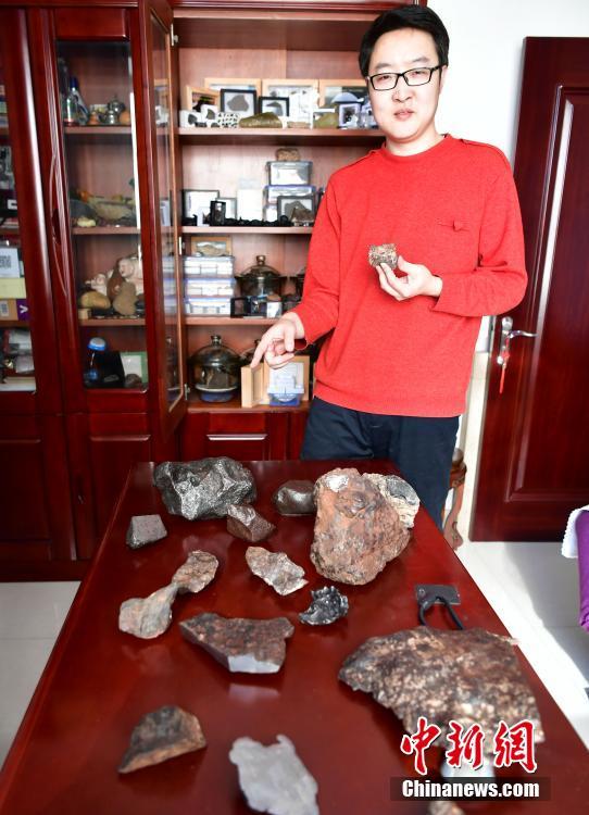 “陨石猎人”的追星梦|手机广西网