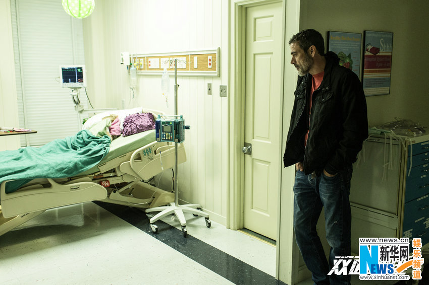 动作片《双面劫匪》定档 12月上演巴士大劫案