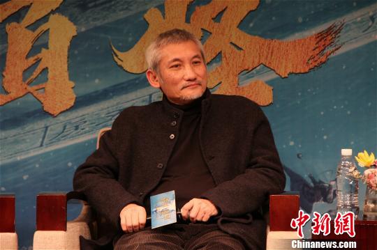 《奇门遁甲》成都路演大鹏称片中展现特别的恋爱方式