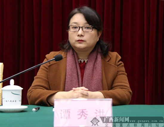 自治区商务厅副厅长谭秀洪.广西新闻网记者 冼妍杏 摄